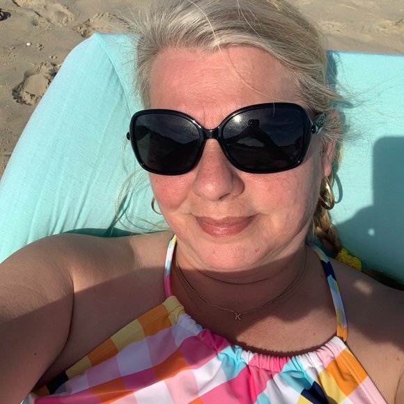 Meet your Posher, Kristie - Picture 8 of 16